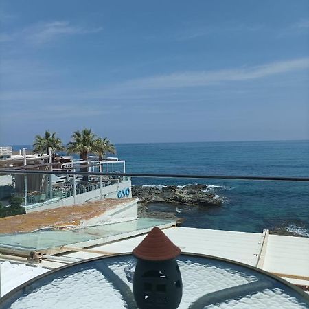 Beachfront Apartment レティムノ エクステリア 写真