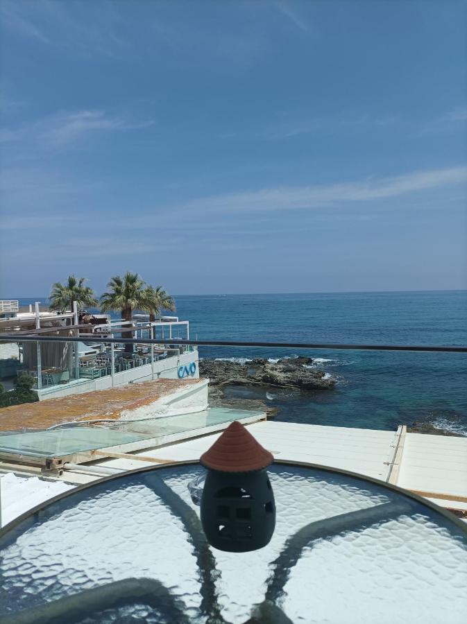 Beachfront Apartment レティムノ エクステリア 写真