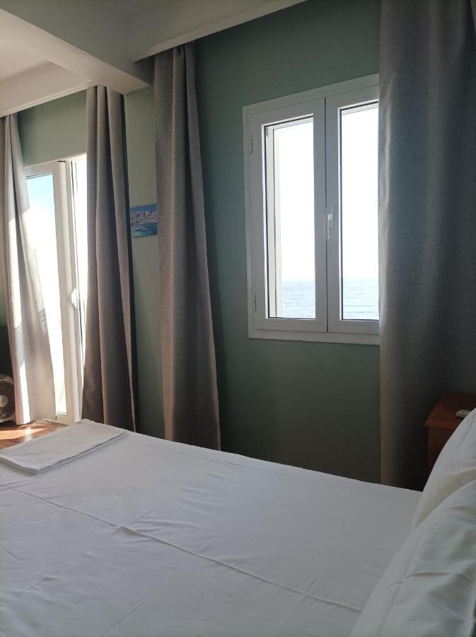 Beachfront Apartment レティムノ エクステリア 写真